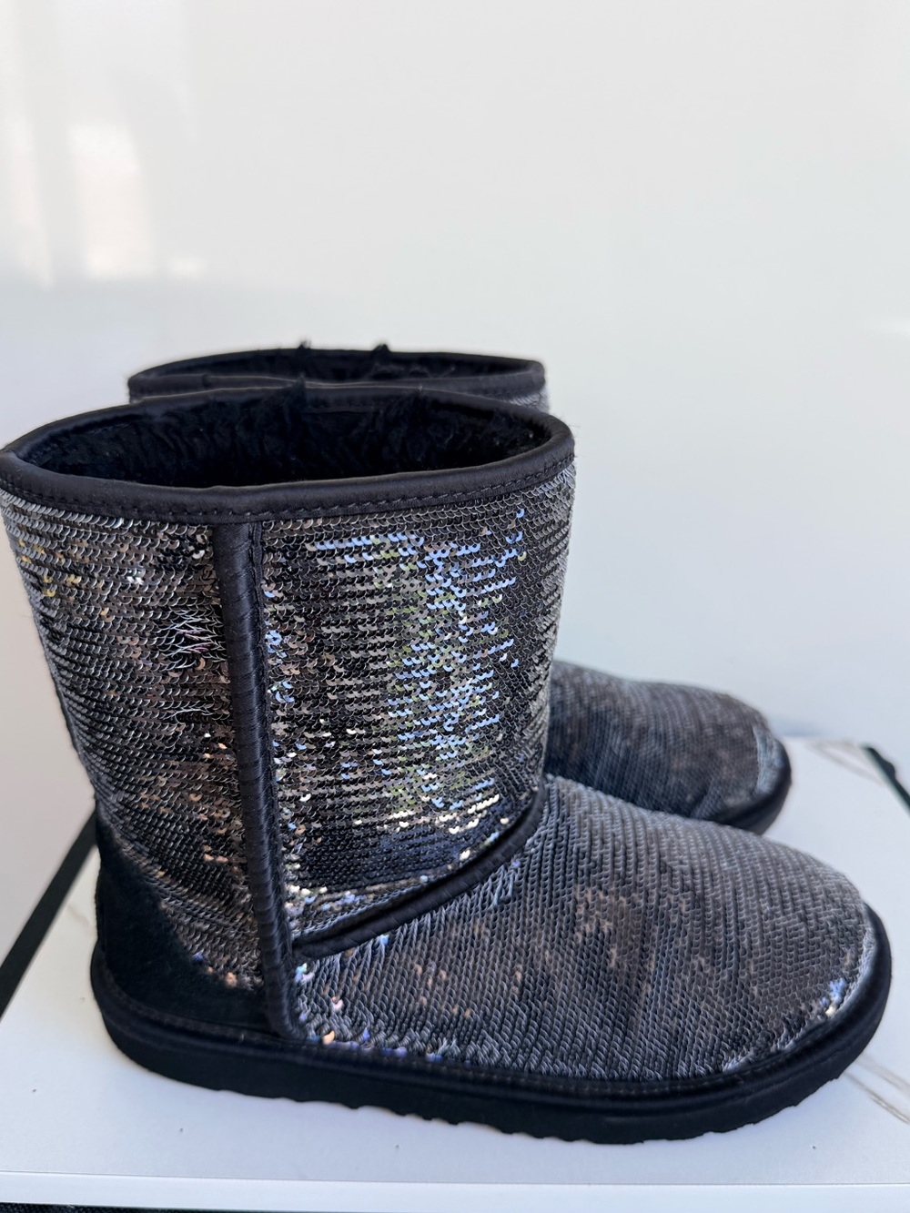 UGG Girl Classic Glitter Black Shearling boots